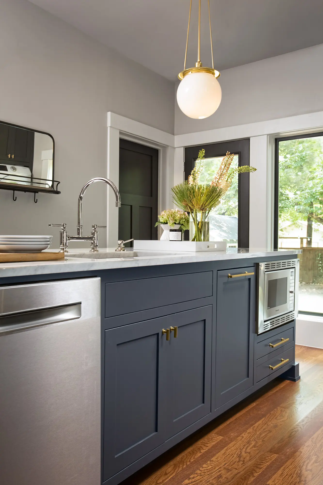 Avenue B — Bungalow interior design project